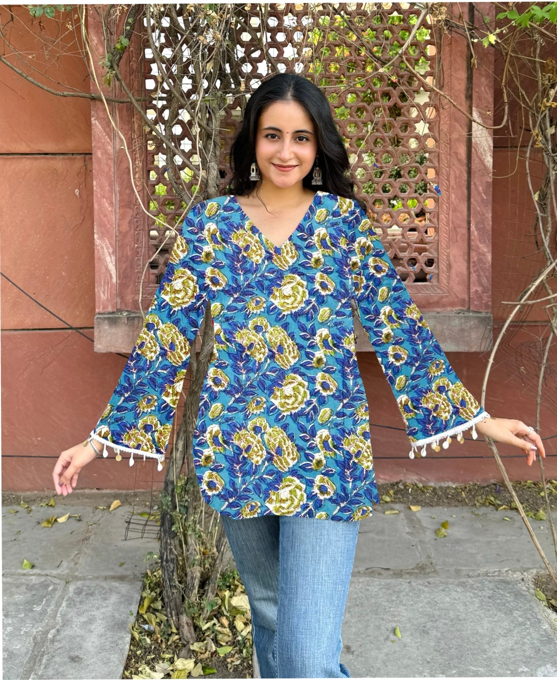 NAKSH BLUE SHORT KURTI